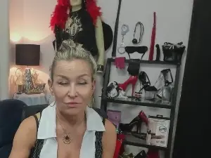 Cam4 Live Sex of crystal__xxx