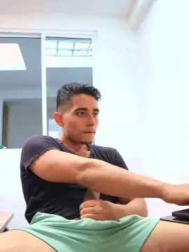 Cam4 Private Sex Chat of Alex_del_Toro