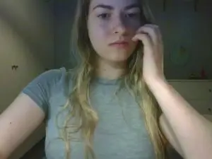 Cam4 Live Sex of Rosie_June