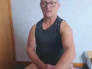 Cam4 Nude Webcam of bigballnz