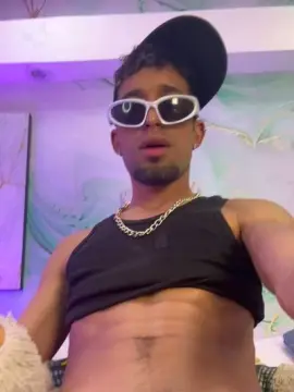 Cam4 Watch Live Sex Cams of Michael_Hanks