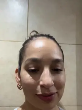 Cam4 Free Live Porn of tamara225