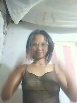 Cam4 Live Porn of woman37