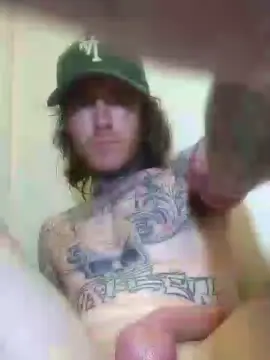 Cam4 Adult Video Chat of tayboy91