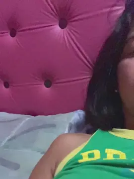 Cam4 Live Sex of aguztima