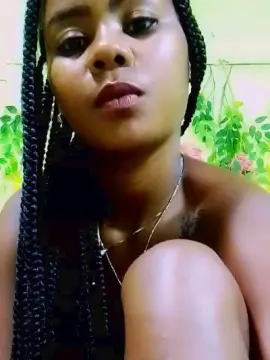 Cam4 Free Live Porn of ameline1