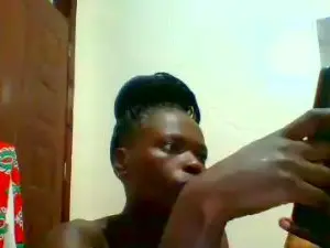Cam4 Private Sex Chat of Africanbella
