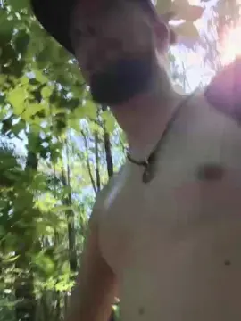 Cam4 Watch Live Sex Cams of tobi_nrw1990