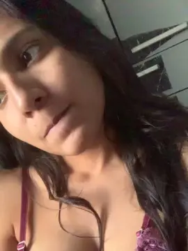 Cam4 Watch Live Sex Cams of Maduu7