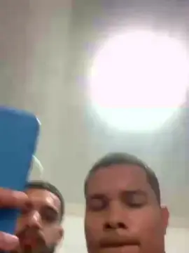Cam4 Live Sex Cam of lucas7285