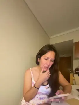 Cam4 Nude Webcam of Queenyes