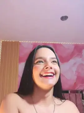 Cam4 Free Live Porn of shagi_