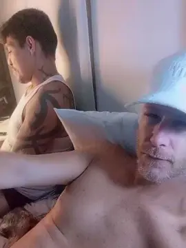 Cam4 Free Porn Cam of Loiroatv36sc