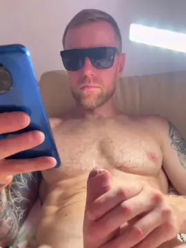 Cam4 Watch Live Sex Cams of emanuilxxx2