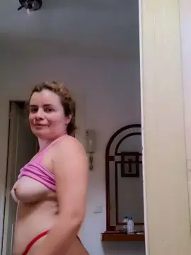 Cam4 Free Porn Cam of camila901