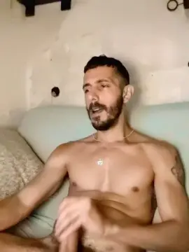 Cam4 Watch Live Sex Cams of Araboy30