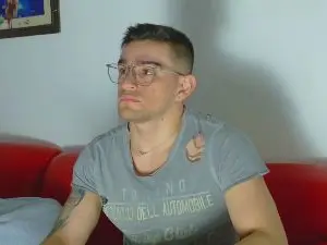 Cam4 Adult Video Chat of alejandro_marin