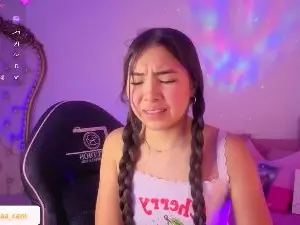Cam4 Live Porn of ISABELA_TAY