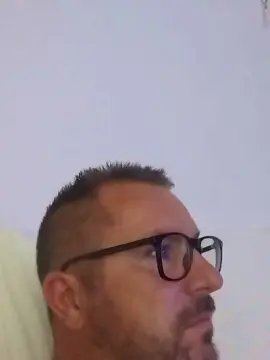 Cam4 Free Live Porn of Vandam29