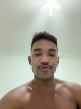 Cam4 Free Live Porn of pedrofun58