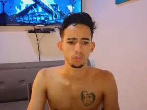 Cam4 Live Sex of alexandrooo260