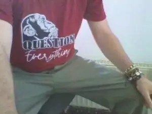 Cam4 Live Sex Cam of DaddyNextRoom75