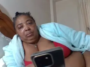 Cam4 Sex Cam of bigpussylipsx53