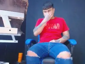 Cam4 Sex Chat of master_bigcock1