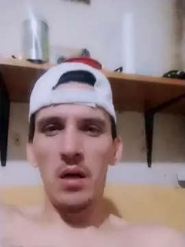 Cam4 Live Porn of adrian19921