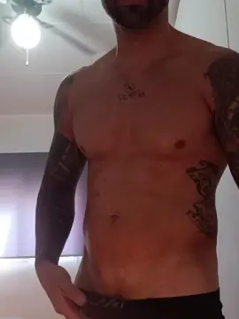 Cam4 Live Sex Cam of Manufuego87