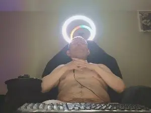 Cam4 Watch Live Sex Cams of CuriousBisex22