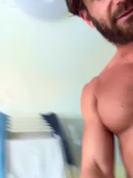 Cam4 Live Porn of Danielhurus