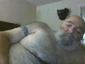 Cam4 Free Live Porn of popperbear_fun