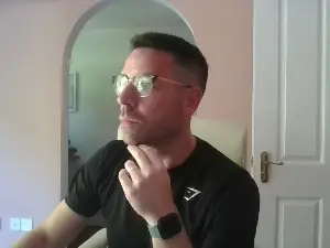 Cam4 Sex Cam of Boredbrit85