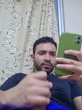 Cam4 Live Sex Cam of Luisfer98