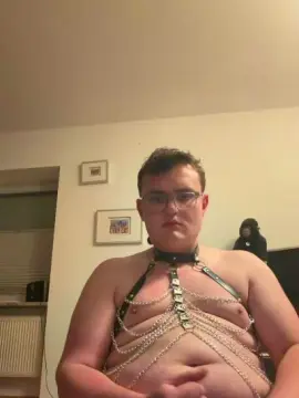 Cam4 Private Sex Chat of chubbyteen321