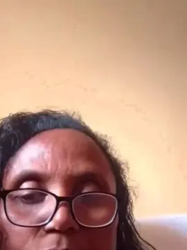 Cam4 Sex Chat of momsexy_xxx