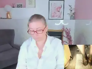 Cam4 Free Live Porn of AlexandraKind