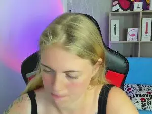 Cam4 Adult Webcam of Jolly_Doll