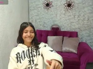 Cam4 Watch Live Sex Cams of evagirl69