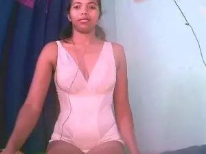 Cam4 Adult Video Chat of Fitiavana8