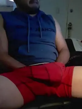 Cam4 Free Live Porn of massimo340
