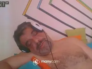 Cam4 Free Live Porn of benenzo