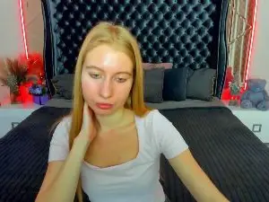 Cam4 Adult Video Chat of Alina__Blonde
