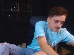 Cam4 Free Live Porn of FelixStark