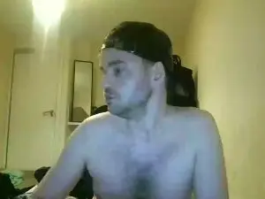 Cam4 Nude Webcam of XXXRyanYoung