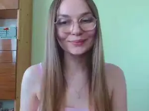 Cam4 Sex Cam of EllyHEARTx