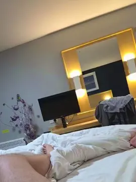 Cam4 Free Porn Cam of ersuchtnrw28