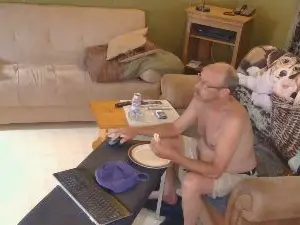 Cam4 Free Porn Cam of mapleman35