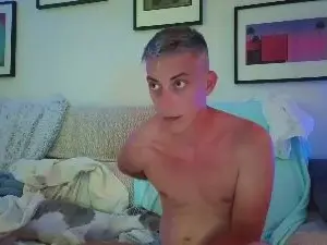 Cam4 Live Sex of HuGo4K
